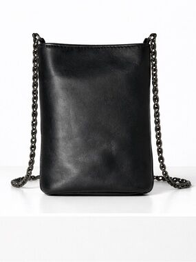 Amelia Gomez Italian Leather flip bag NWT